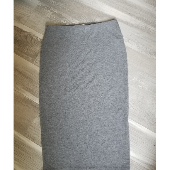 Forever 21 - Gray Stretch Pencil Skirt - Picture 2 of 5